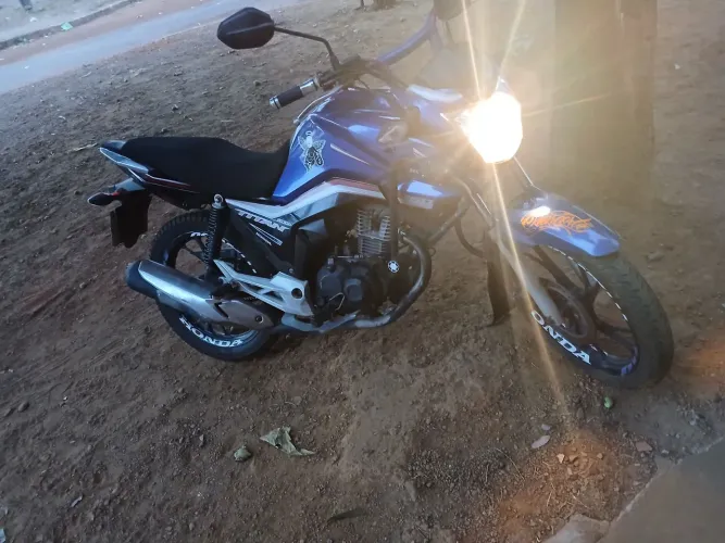 Vendo moto Titan 160 2020
