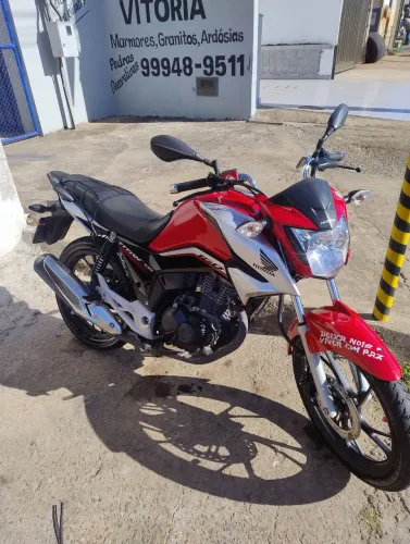 Vendo Titan 160 2023