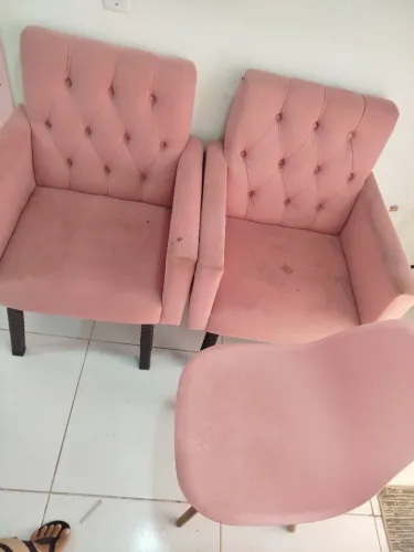 Vendo 3 cadeira 