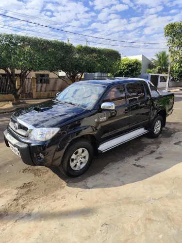Toyota Hilux CD SRV D4-d 4X2 3.0 163cv TDI Dies 2011