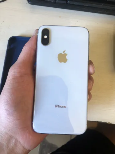 iPhone X