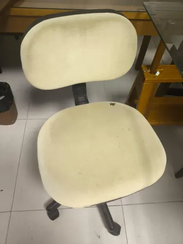 CADEIRA GIRATÓRIA PARA ESCRITÓRIO