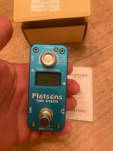 Pedal FLATSONS delay reverb e afinador 
