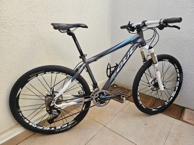Vendo bicicleta Mountain bike