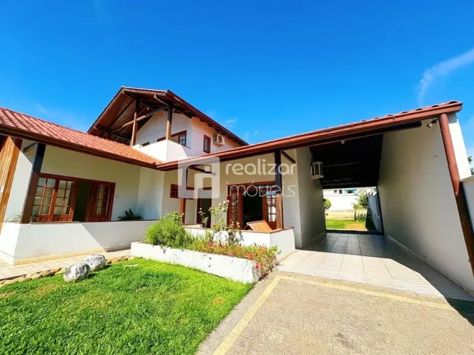 Casa 3 quartos no bairro Pedra Branca, Palhoça