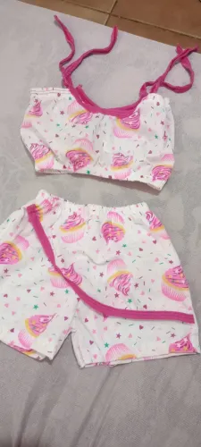 Roupas, calçados e kit berço