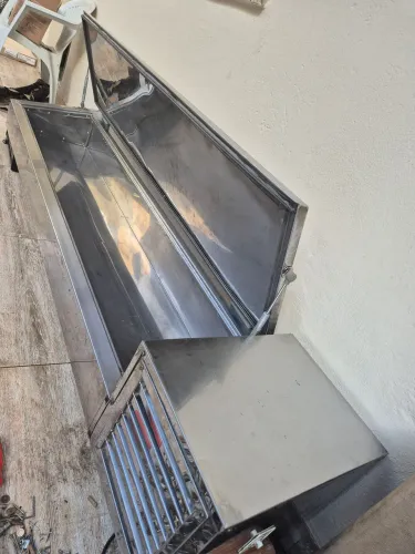 Condimentadora refrigerada