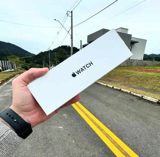Apple Watch SE 3 40mm starlight- 1 ano de garantia
