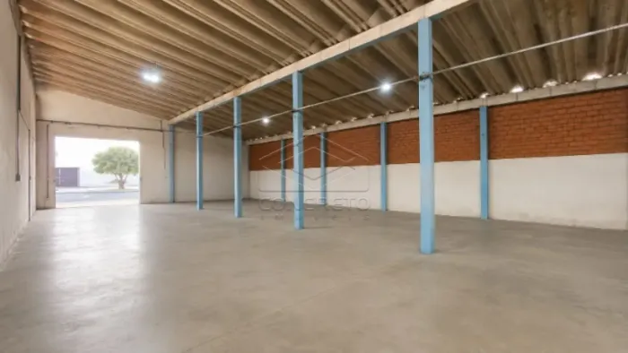 Comercial Barracão em Jaú