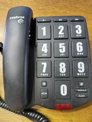 Telefone com fio