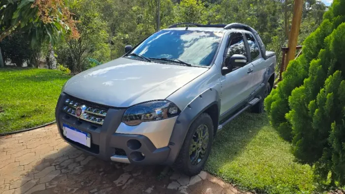 Fiat Strada Adv.1.8 16V Dualogic Flex CD 2012