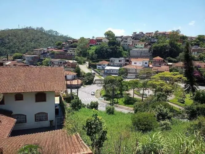 Linda casa na Vila Aurora
