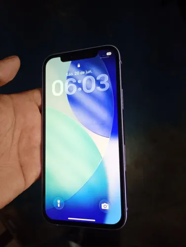 iPhone 12