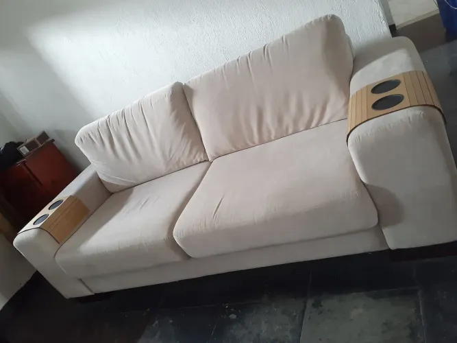 Vendo. Sofá ((( NÃO RETRÁTIL)))