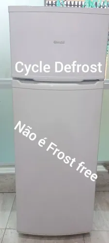 Geladeira Cycle Defrost em ótimo estado 