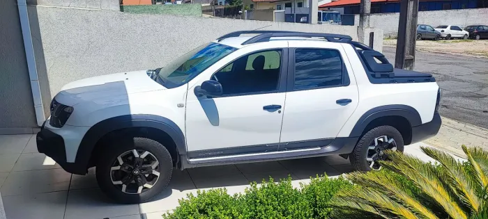 Renault Duster Oroch Outsider 1.3tce Flex Aut. 2023