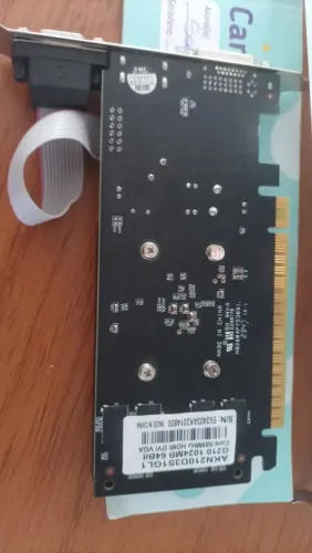 Placa de video/Placa de vídeo GT 210 Nvidia
