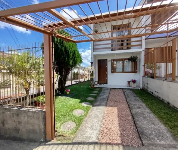 Sobrado à venda no bairro Santa Catarina - Caxias do Sul/RS