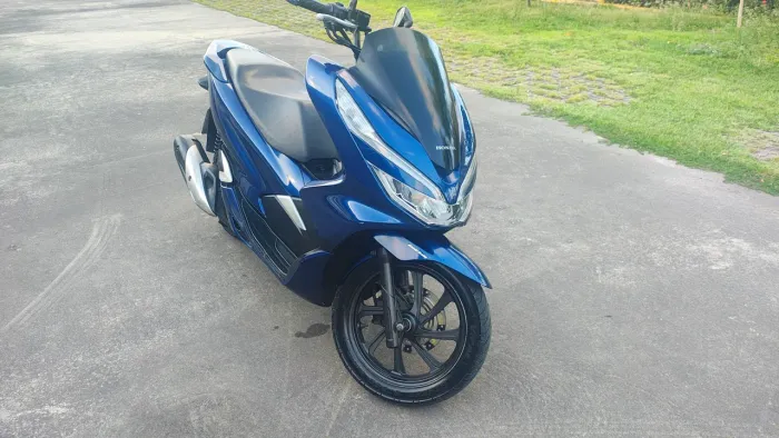 PCX ano 2021 completa de tudo bem novinha toda revisada valor $: 14.800