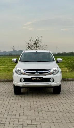 Mitsubishi L200 Triton Sport HPE-S 2.4 CD Dies. AUT 2019