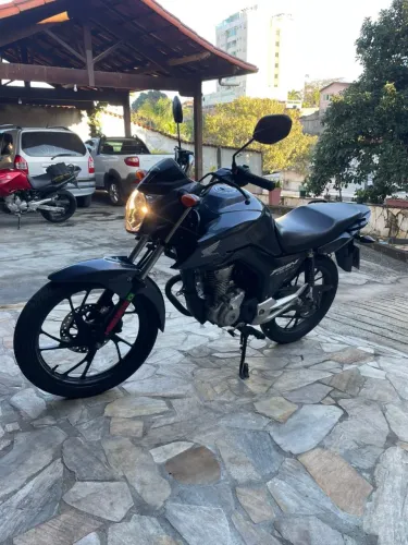 Fan 160 (2024) 26mil rodados! Moto muito nova.