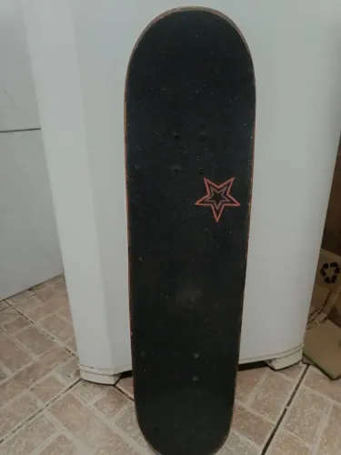 Skate semi novo. Apenas venda 