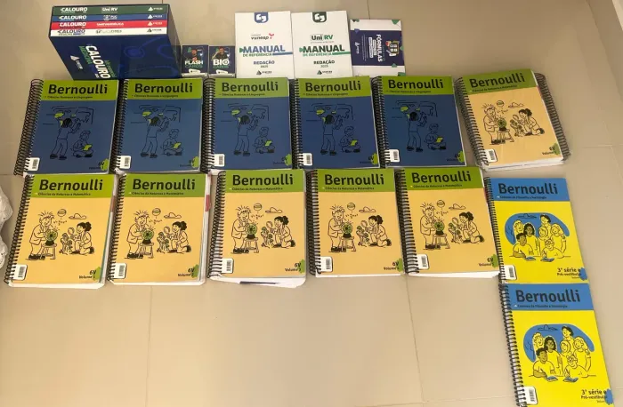 Livros e apostilas