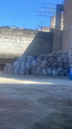 Doação - Entulho em Sacos