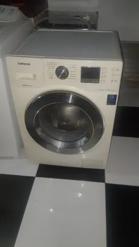 Máquina para conserto