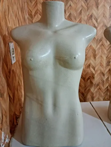 Manequins de busto