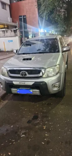 Toyota Hilux CD SRV D4-d 4X4 3.0 TDI Dies 2011