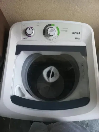 Vendo máquina de Lavar cônsul 12 kg pouco usada em perfeito estado de funcionamento