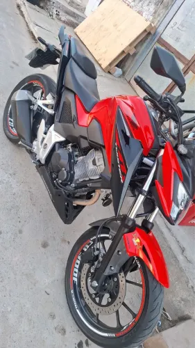 Vendo/troco CB Twister 300F 2024/24