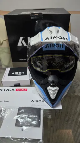Capacete Airoh Commander 2
