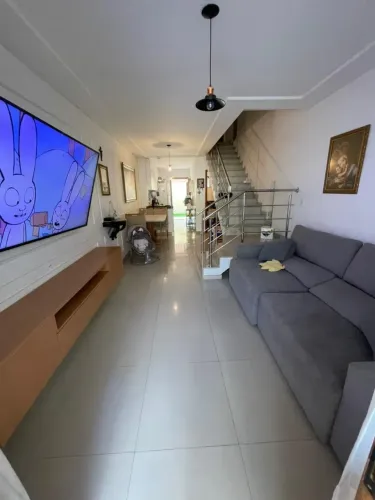 Imóvel para venda possui 95 metros quadrados com 2 quartos em Jardim Asteca - Vila Velha -