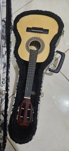 Cavaquinho Giannini Eletrico