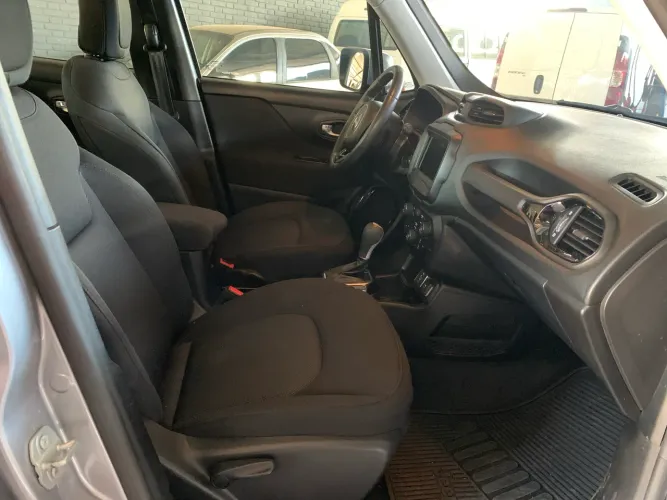Jeep Renegade Sport 1.8 4X2 Flex 16V Aut. 2021