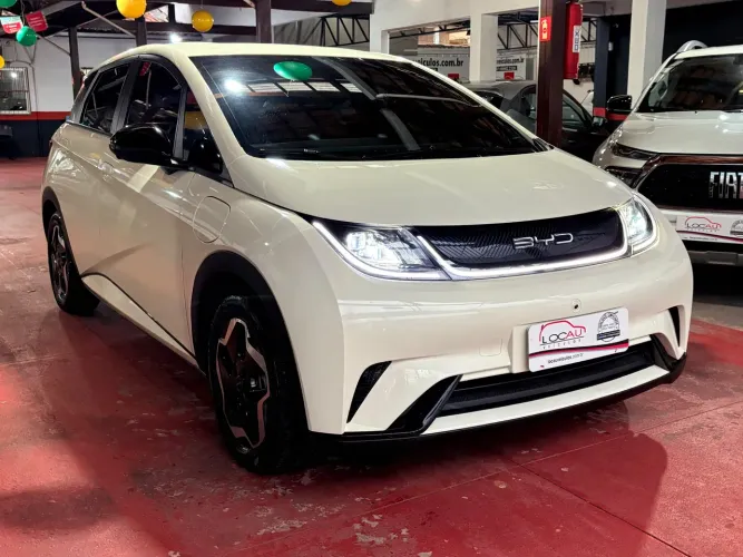 BYD Dolphin EV (Elétrico) 2024