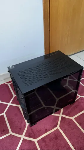 Gabinete Gamer Lian Li Dynamic Mini-X 011, PC Tower, ATX, Lateral em Vidro 