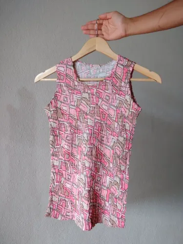 Blusa sem manga