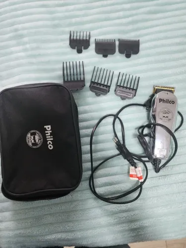 Máquina de cortar cabelo Philco Skulk Pro com fio, usada funcionando perfeitamente