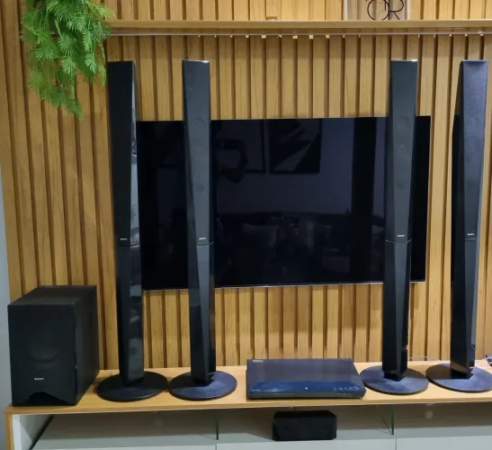 HOME THEATER BDV E6100 SONY