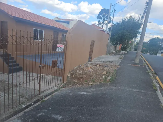 Imóvel no capaó raso 