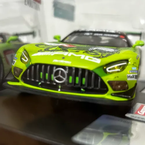  Carrinho Carrera MERCEDES AMG GT3 Evolution 