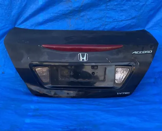 Tampa Traseira Honda Accord 2003 A 2007 / Detalhe Preto