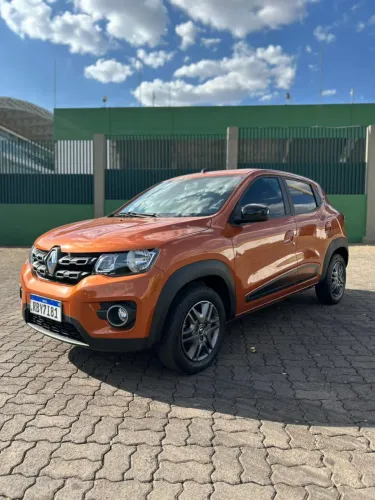Renault Kwid Intense 1.0 Flex 12V 5P Mec. 2022