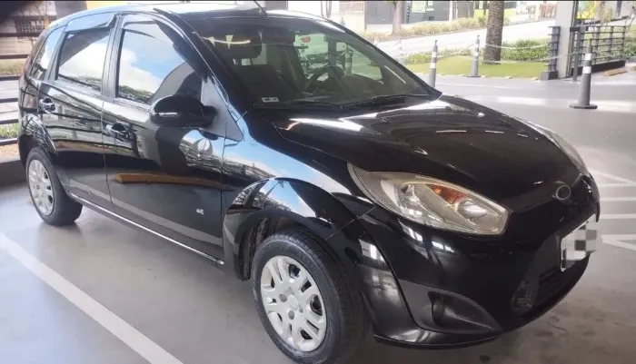 Ford Fiesta SE 1.6 8V Flex 5P 2014