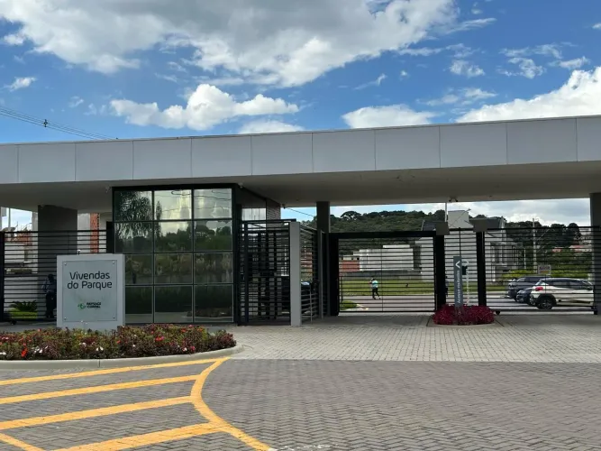 Terreno em Condomínio para Venda em Curitiba-PR Bairro Santa Cândida 157,05 m² de Área