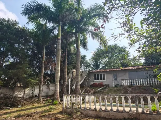 CHACARA EM CAÇAPAVA - PADRE MARCELO