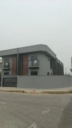 Geminado Esquina no Vila Nova
